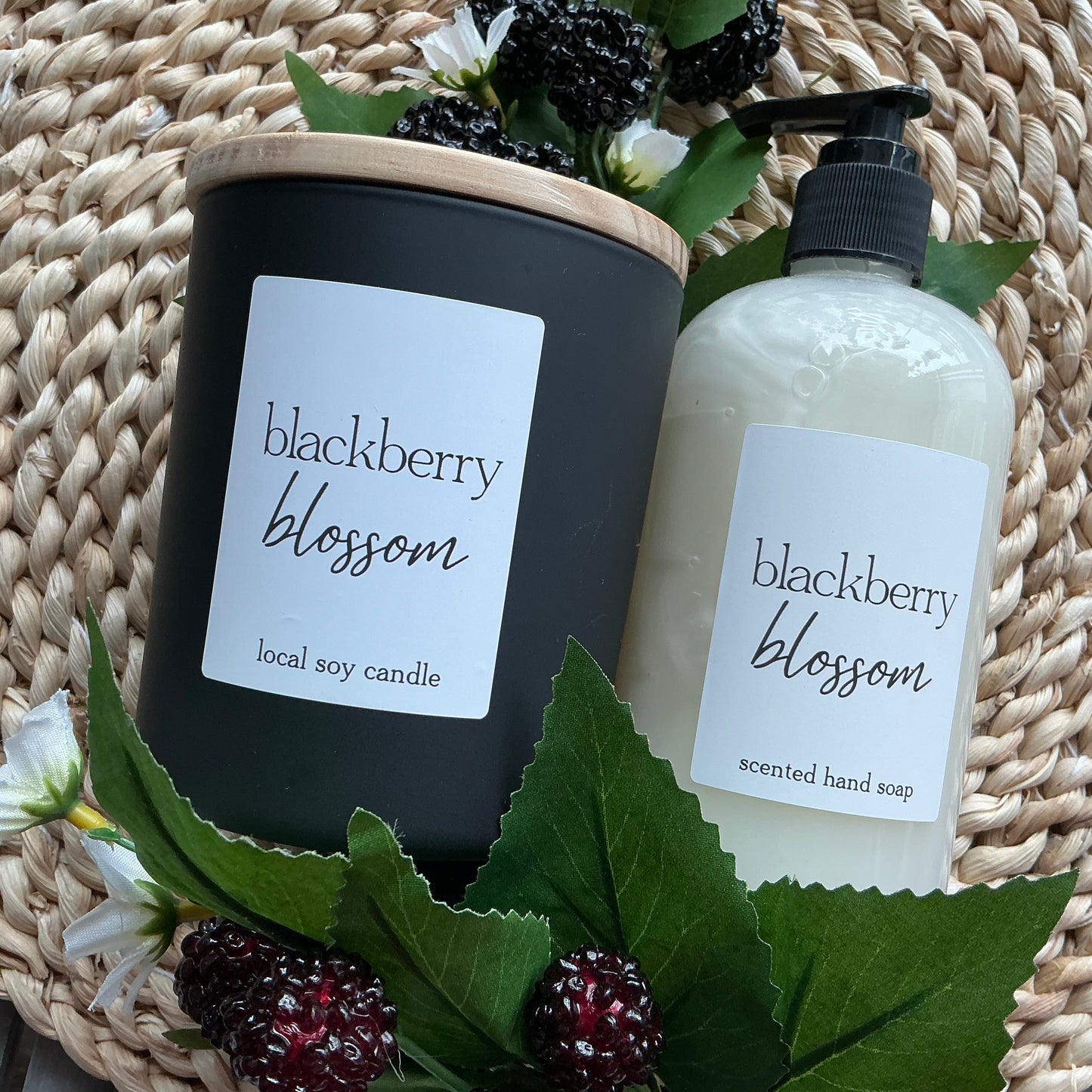 Simplicity Custom Candles 14oz