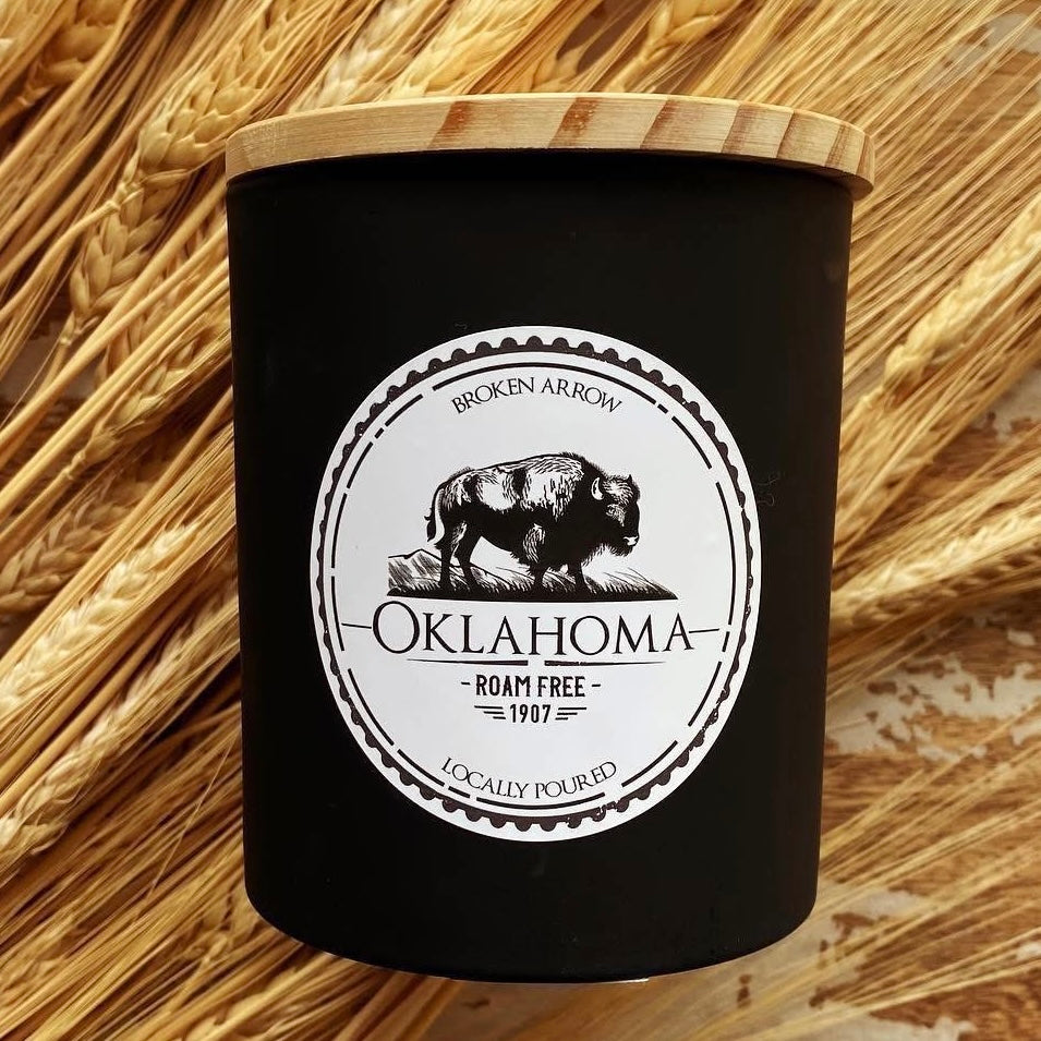 Simplicity Custom Candles 14oz