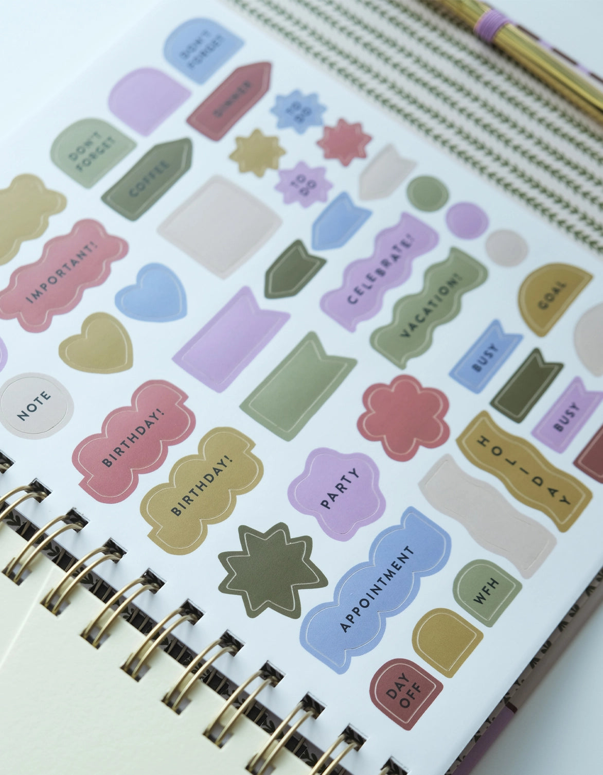2027 Folk Art Binder Planner